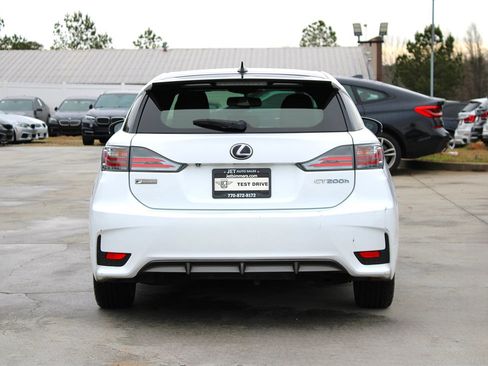 Used 2015 Lexus CT 200h image 6