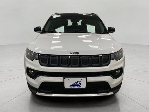 Used 2022 Jeep Compass Limited AWD/4WD image 10