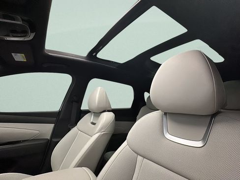 New 2026 Hyundai Tucson Limited AWD/4WD image 12