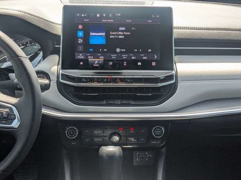 Certified 2024 Jeep Compass Limited AWD/4WD image 18