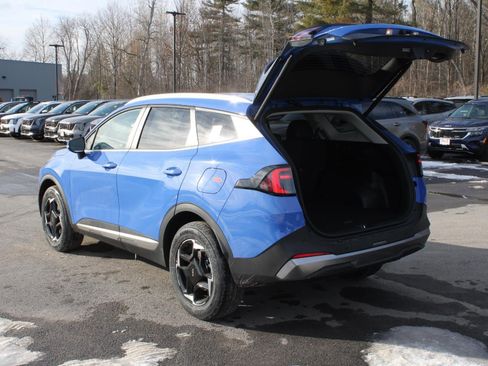 New 2026 Kia Sportage EX AWD/4WD image 7