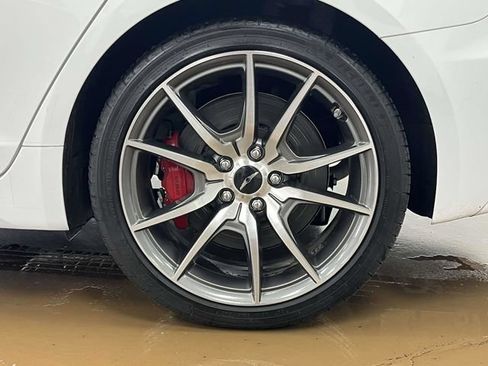 Used 2025 Genesis G70 2.5T AWD/4WD image 12