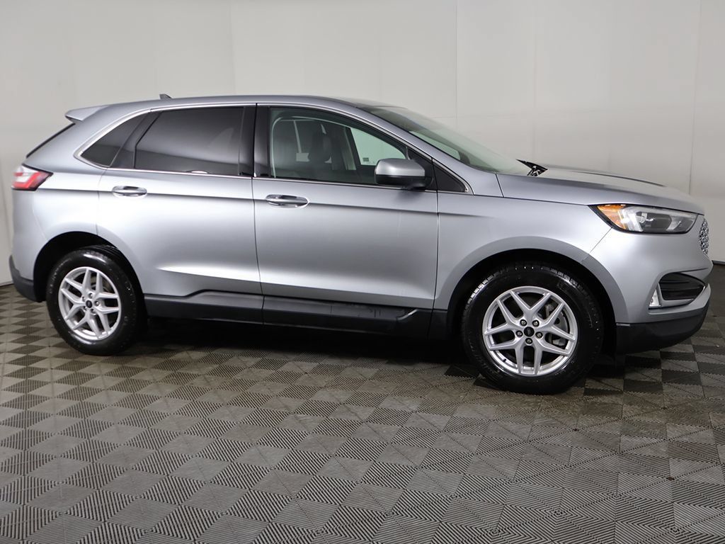 Used 2024 Ford Edge SEL w/ Convenience Package AWD/4WD image 17