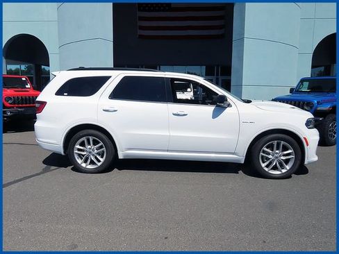 Used 2025 Dodge Durango R/T AWD/4WD image 2
