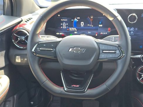 Used 2024 Chevrolet Blazer EV RS AWD/4WD image 19