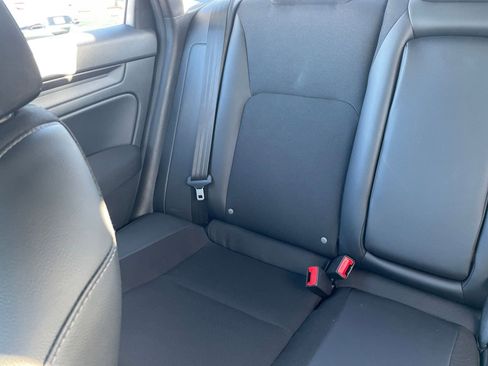 Used 2025 Honda Civic Sport image 38