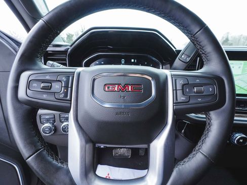 Used 2023 GMC Sierra 1500 Elevation image 29