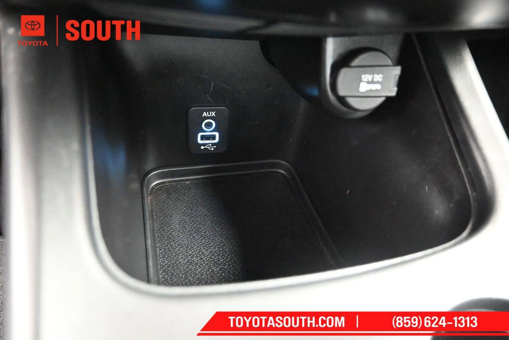 Used 2018 Dodge Journey SE w/ Connectivity Group FWD image 20