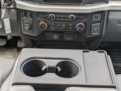New 2024 Ford F350 XL w/ XL Chrome Package image 19