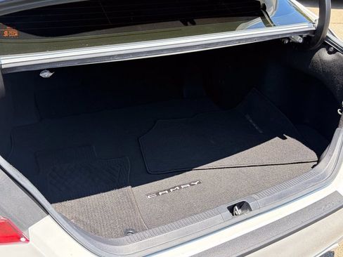 Certified 2018 Toyota Camry SE w/ Moonroof Package FWD image 19