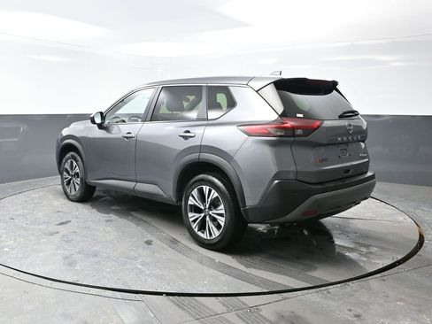 Used 2023 Nissan Rogue SV image 12
