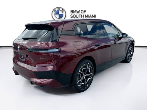 New 2025 BMW iX xDrive50 image 7