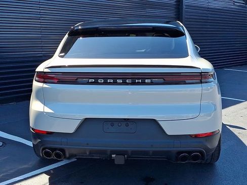 Certified 2026 Porsche Cayenne S AWD/4WD image 6