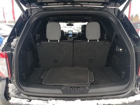 Used 2021 Ford Explorer ST w/ Equipment Group 401A image 5