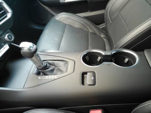 Used 2025 Ford Mustang GT Premium RWD image 29