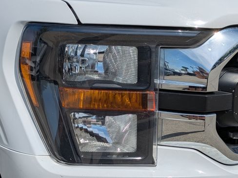 Used 2023 Ford F150 XLT image 10