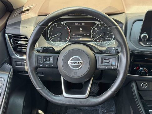Used 2021 Nissan Rogue SL FWD image 18