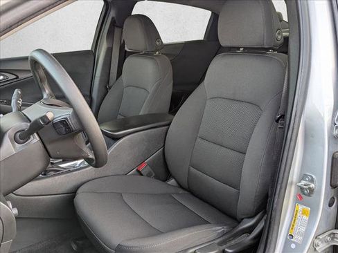 Used 2018 Chevrolet Malibu LS image 15