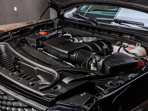 Used 2025 Cadillac Escalade Sport Platinum image 43