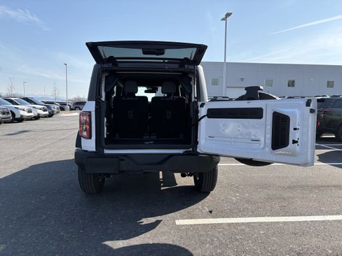 Used 2024 Ford Bronco Big Bend image 11