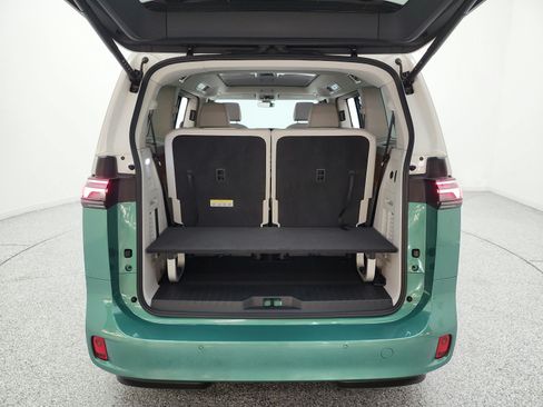 Used 2025 Volkswagen ID. Buzz 1st Edition AWD/4WD image 20