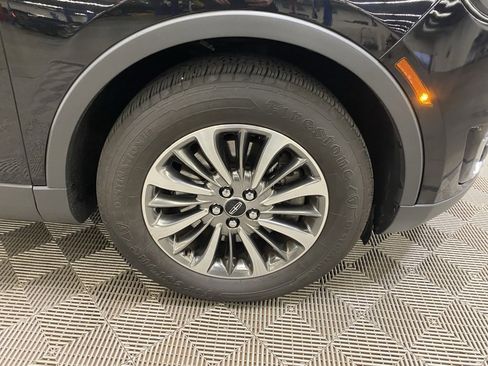 Used 2019 Lincoln Nautilus Select w/ Class II Trailer Tow Package image 20