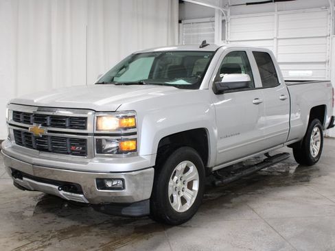 Used 2015 Chevrolet Silverado 1500 LT w/ All Star Edition AWD/4WD image 4
