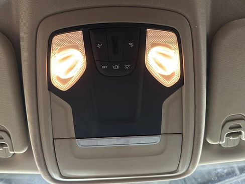 Used 2020 RAM 1500 Big Horn AWD/4WD image 24