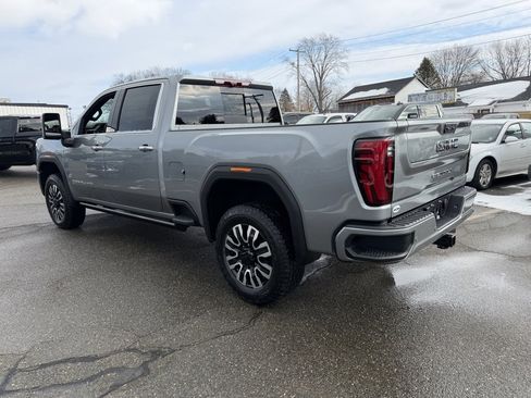 New 2026 GMC Sierra 2500 Denali Ultimate image 3