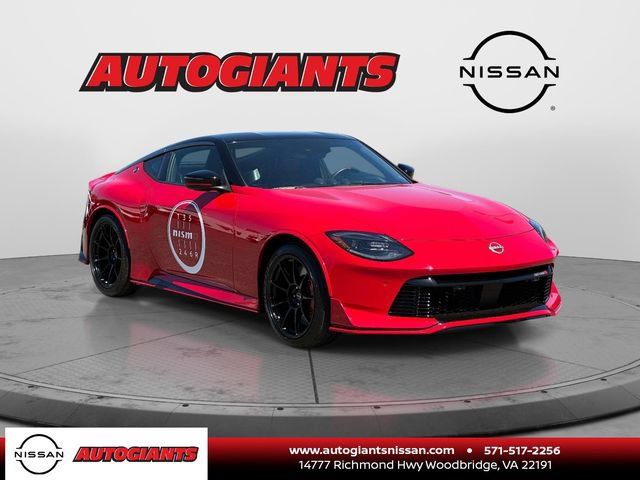 Used 2025 Nissan Z NISMO w/ Floor Mat Package RWD image 1