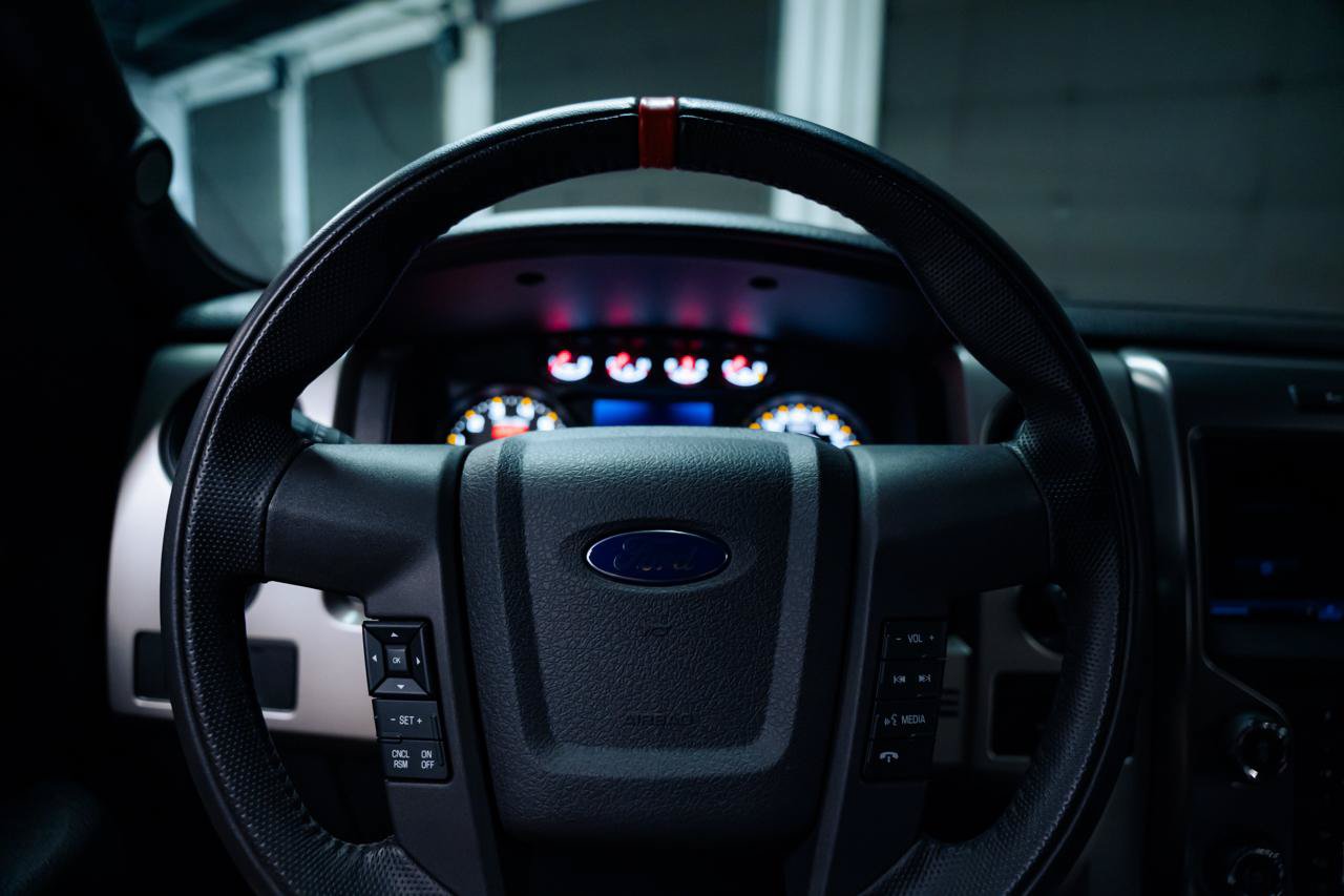 Used 2014 Ford F150 Raptor w/ Equipment Group 801A Luxury AWD/4WD image 48