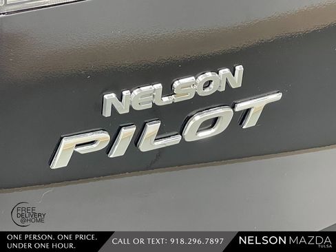 Used 2019 Honda Pilot Touring image 15