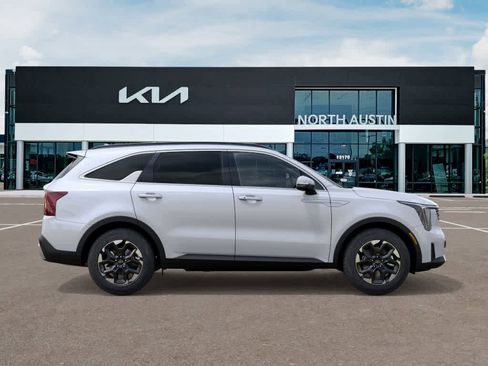 New 2026 Kia Sorento S w/ S Panoramic Sunroof Package FWD image 7