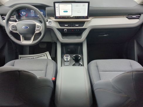 New 2026 Ford Explorer Active image 46