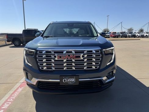 Used 2026 GMC Acadia Denali w/ Super Cruise Package image 8