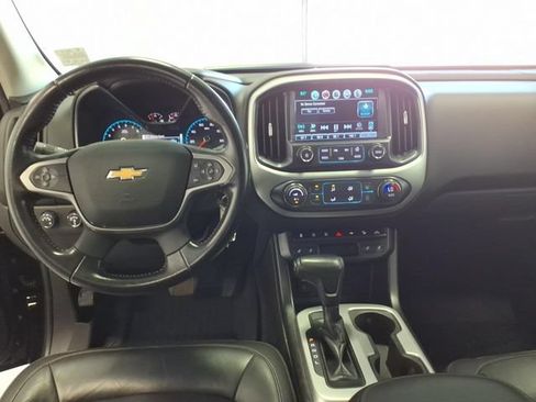 Used 2018 Chevrolet Colorado ZR2 w/ ZR2 Midnight Special Edition AWD/4WD image 17
