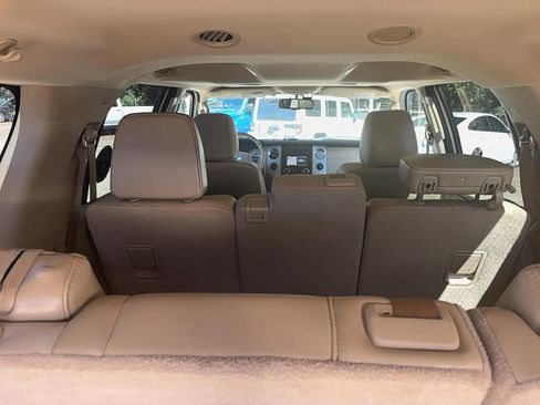 Used 2013 Ford Expedition EL XLT RWD image 11