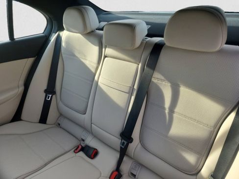 Used 2023 Mercedes-Benz C 300 4MATIC Sedan image 19