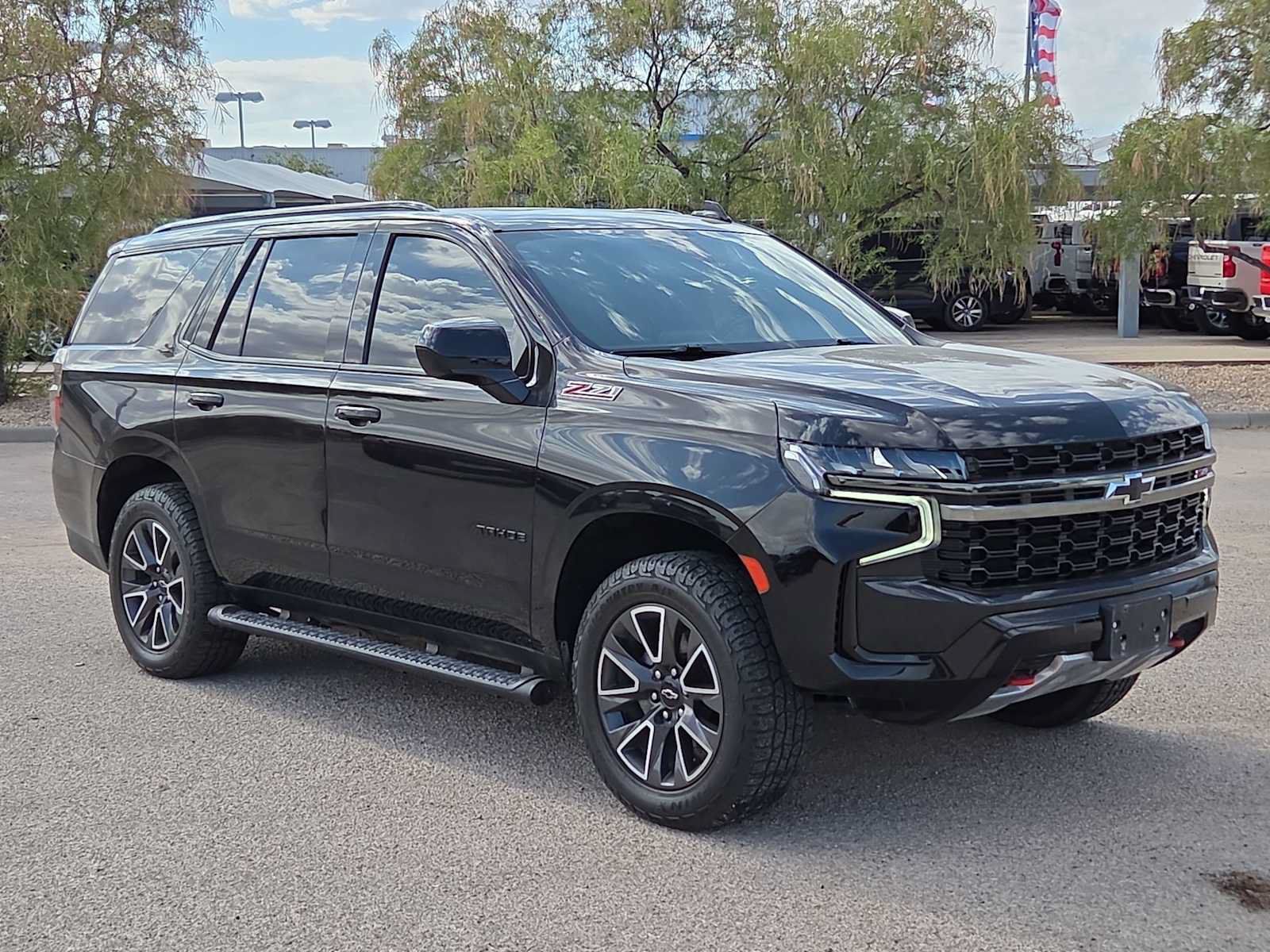 Used 2021 Chevrolet Tahoe Z71 AWD/4WD image 2