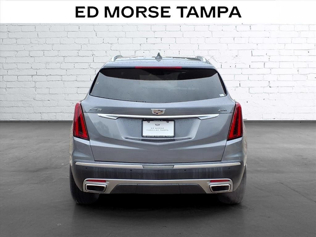 Used 2021 Cadillac XT5 Premium Luxury FWD image 4