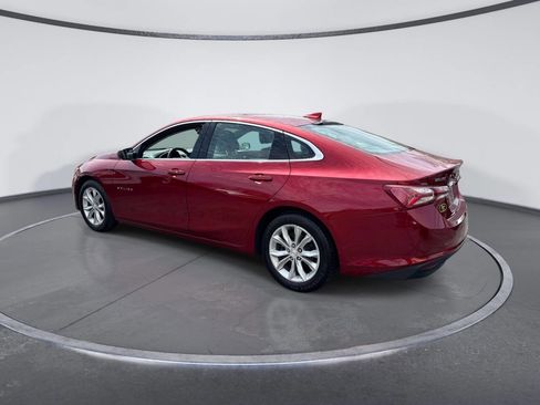 Used 2021 Chevrolet Malibu LT image 3