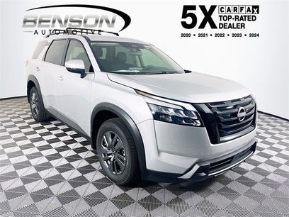 New 2025 Nissan Pathfinder SV