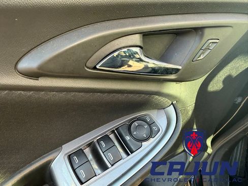 Used 2025 Chevrolet Malibu LT FWD image 7