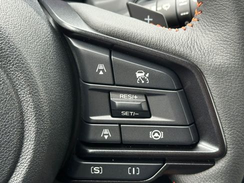 New 2026 Subaru Crosstrek 2.5i Limited w/ Crosstrek Mirror Package image 23