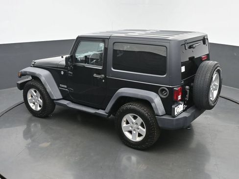 Used 2015 Jeep Wrangler Sport w/ Quick Order Package 24S AWD/4WD image 33