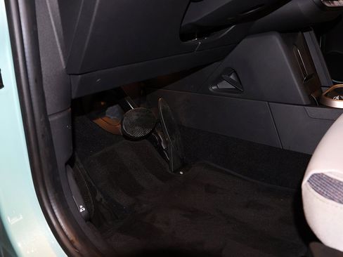 Used 2025 MINI Cooper S image 57