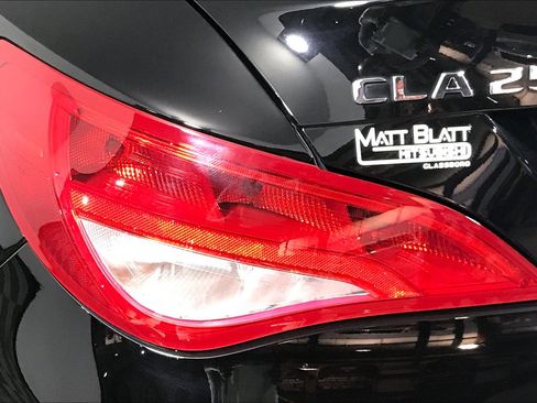 Used 2019 Mercedes-Benz CLA 250 4MATIC image 26