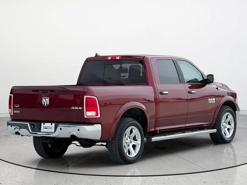 Used 2018 RAM 1500 Laramie w/ Convenience Group AWD/4WD image 5