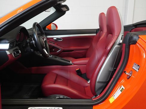 Used 2018 Porsche 911 Carrera GTS RWD image 14