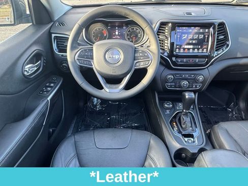 Used 2021 Jeep Cherokee Limited w/ Mopar Interior Package image 22
